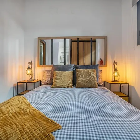 דירה Garesc Lofts *