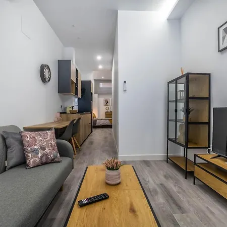 דירה Garesc Lofts