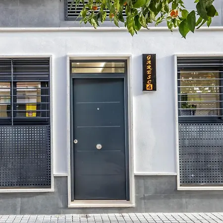 Garesc Lofts Апартаменты