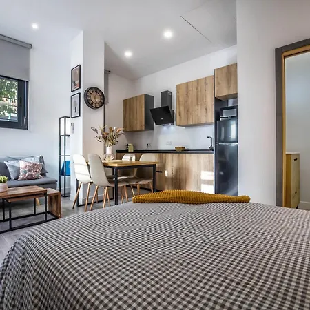 Garesc Lofts Апартаменты