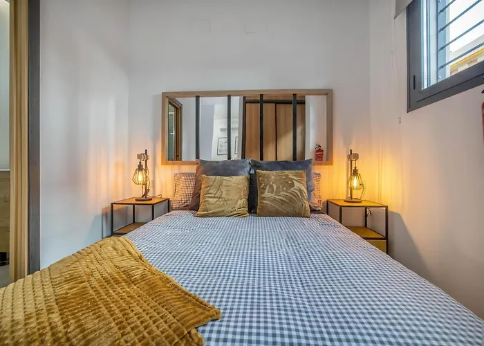 Апартаменти Garesc Lofts *