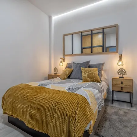 Garesc Lofts Lejlighed *